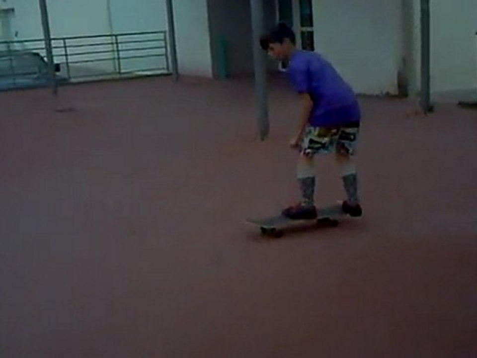 sam en mode heel a la mairie de st leo