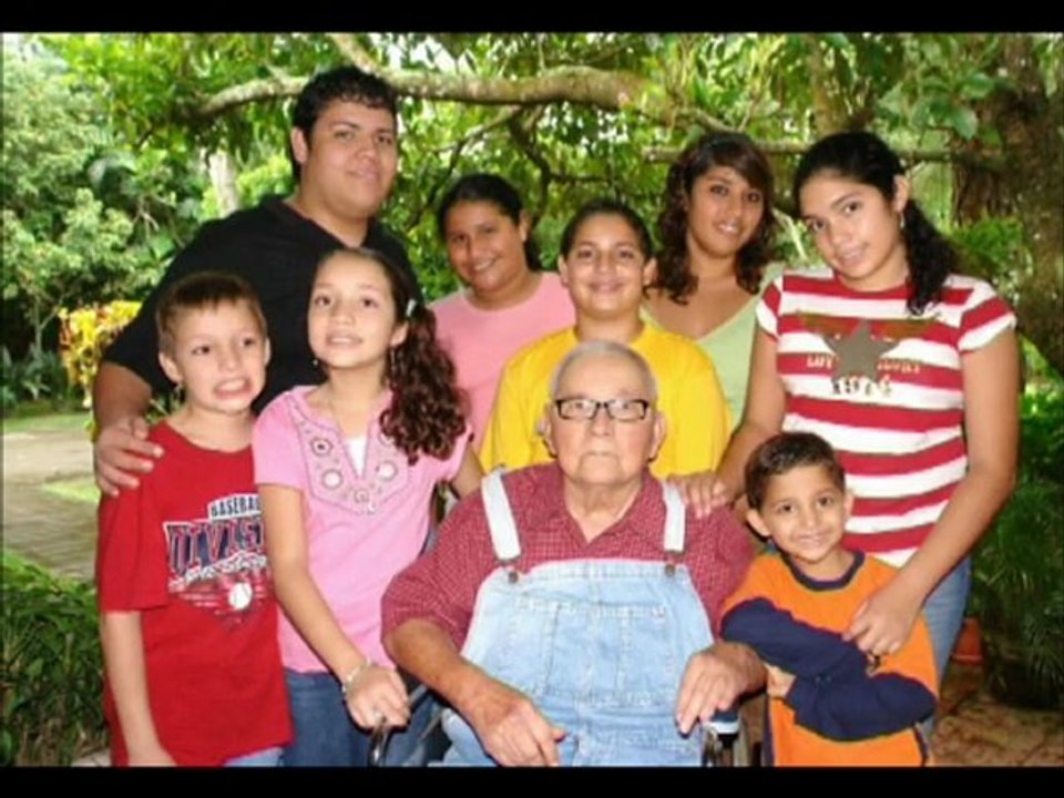 Feliz cumpleaños papás 2011