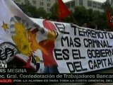Marchan organizaciones sociales en Chile