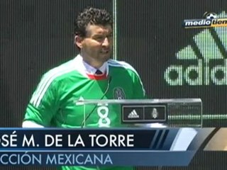 Medio Tiempo.com - Presentaron la nueva Playera de Mexico, 11 de Marzo