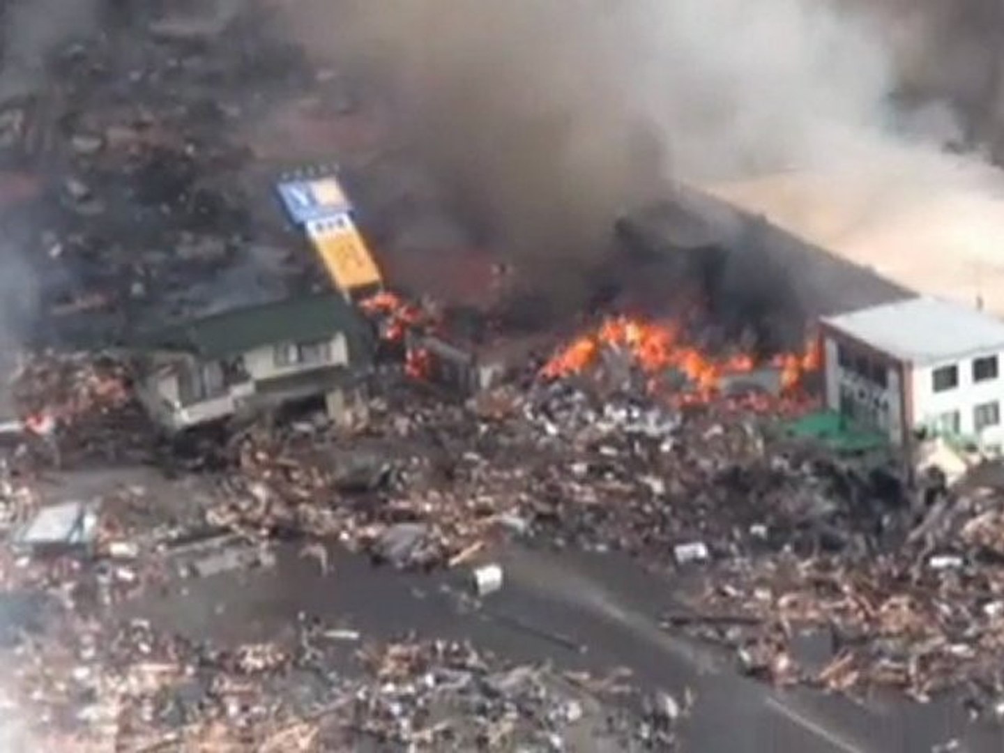 陸前高田 ほぼ壊滅 気仙沼市では大規模火災 動画 Dailymotion