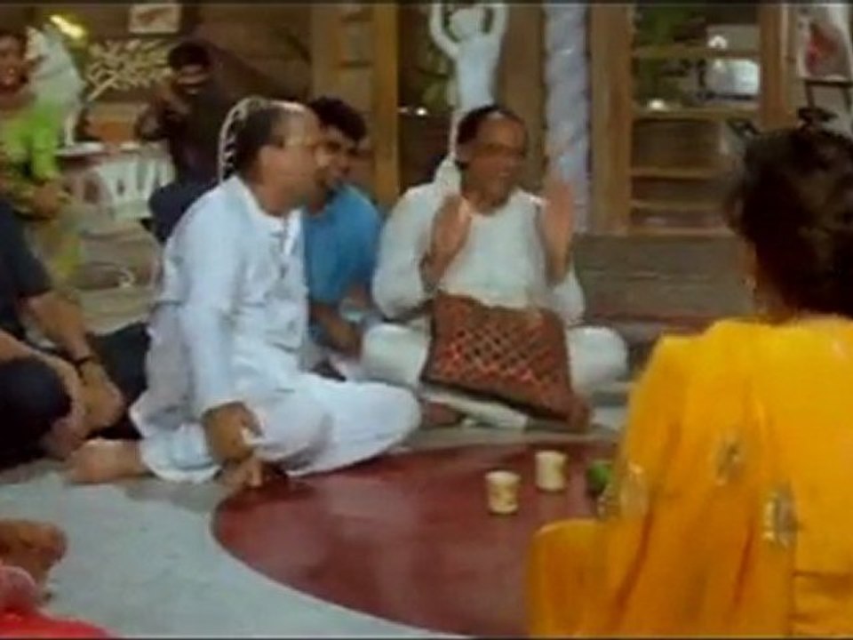 Hum Aapke Hain Koun! - 13/17 - Bollywood Movie - Salman Khan & Madhuri Dixit