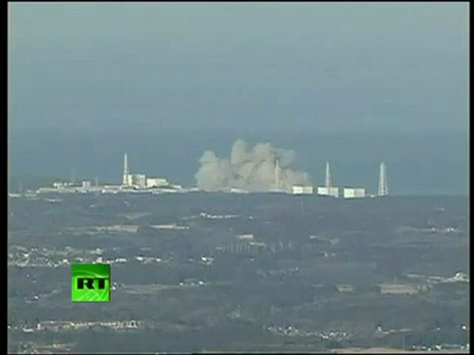 Explosion en direct de la centrale nucléaire de Fukushima