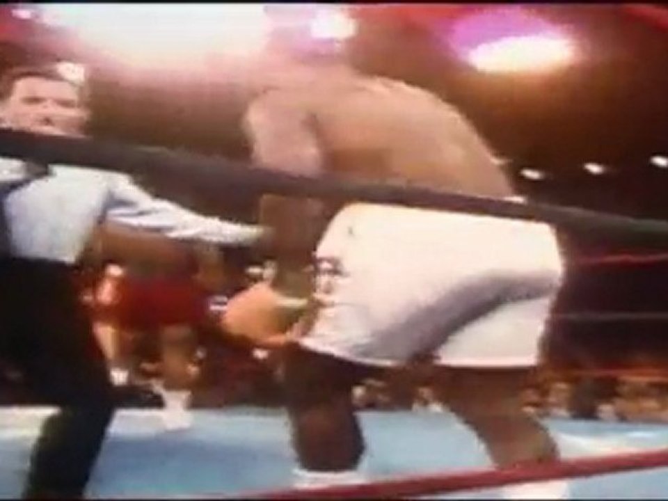 George Foreman vs Joe Frazier HD