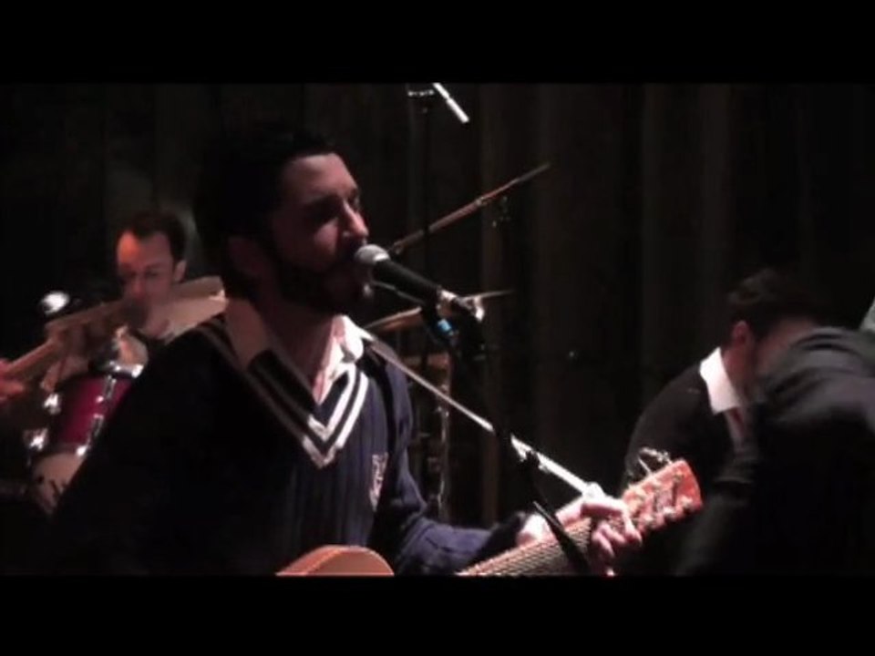 "Six O'clock" par les Lovely Rita