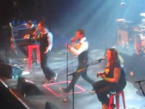 Les Fatals Picards - Les dictateurs