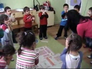 20110211 Acıbadem Uçan Balon Anaokulu Eğlenceye yolculuk