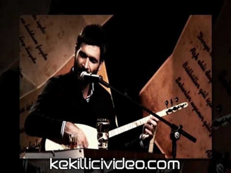 Bir Tele Bakar  - Uğur Işılak Miras 2011