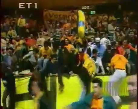 Άρης Ευρωπαϊκό Κύπελλο, τελικός με Εφές Πίλσεν