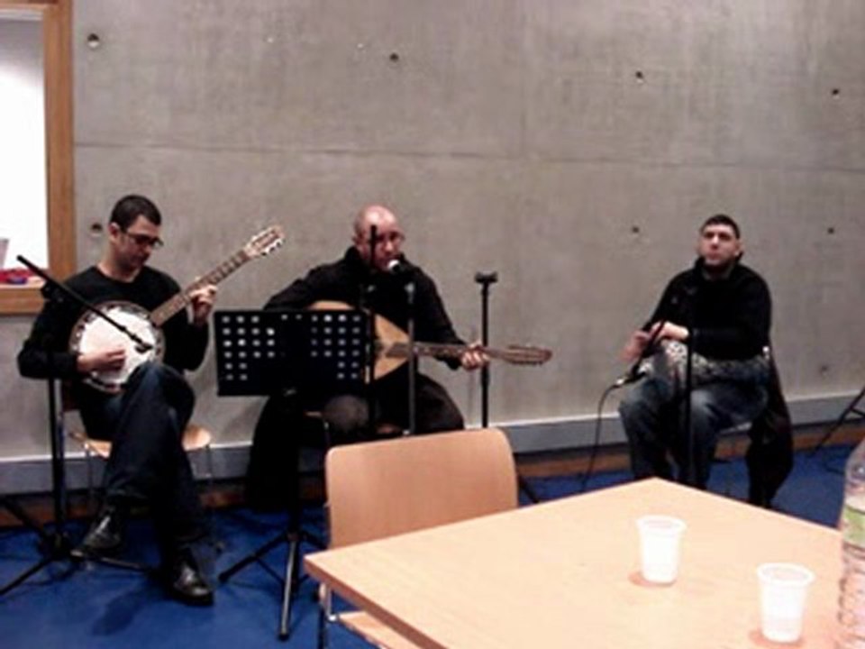 "Jahar vezaf d-amezian" et "Lehur"