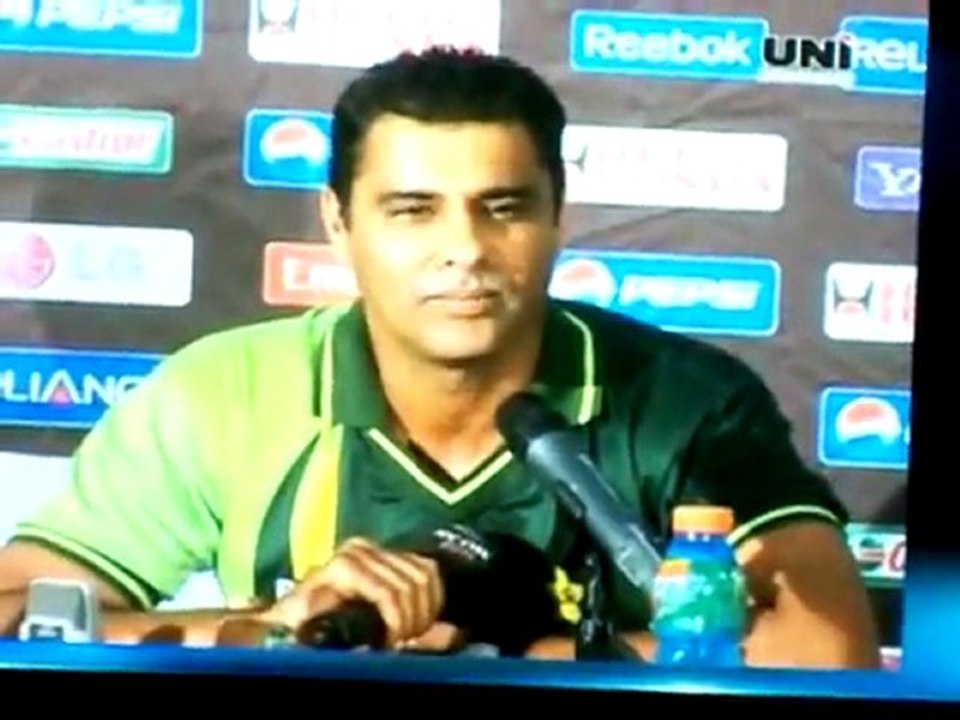 Waqar Younis Reply to Kamran Akmal
