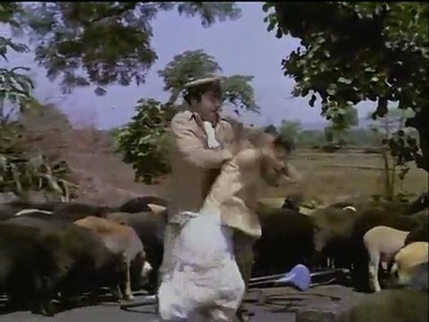 Bombay To Goa - 11/13 - Bollywood Movie - Amitabh Bachchan, Aroona Irani & Shatrughan Sinha