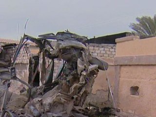 Gaddafi's forces reclaim Libyan towns