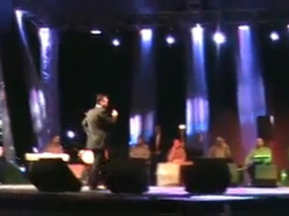 ENDER TEKİN ( GENÇLİK PARKI KONSERİNDEN GAZZE ESERİ )