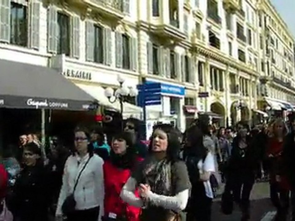 pas de bébés à la consigne Nice 11/3/11