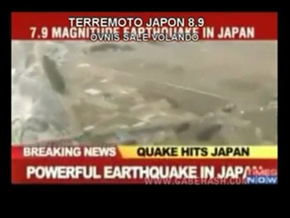 Japon curioso Ovni en Stsunami ¿O que?