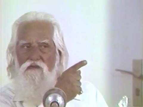 Omraam Mikhaël Aïvanhov : Apprendre à maîtriser ses actes