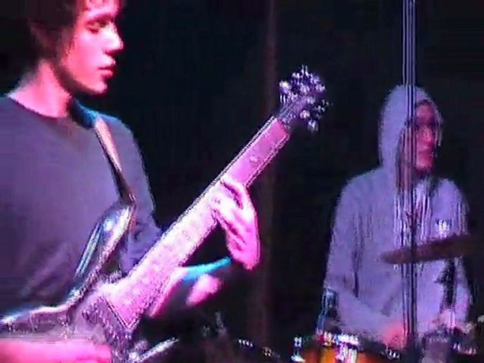 Viens voir The Tassom's et Snake Fuzz Moan en Concert !