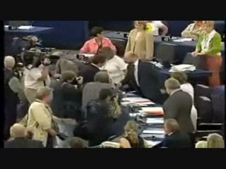 Nigel FARAGE-L'échec de l'union-européene. 2009-2011
