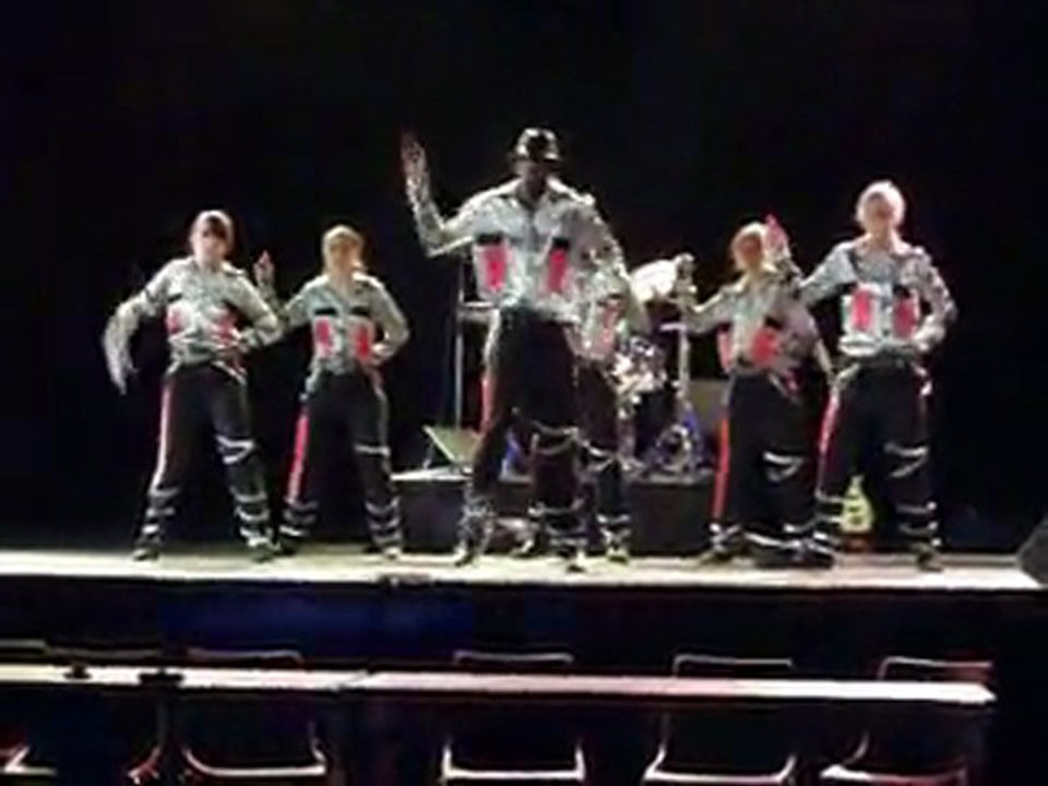 A. J. D. S à l' UPP Femmes Debout à Bagneux - 12 mars 2011