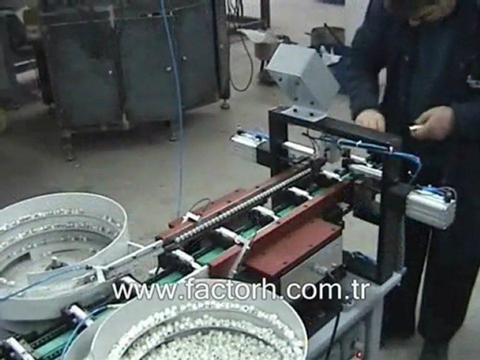 FACTORH OTOMASYON - menteşe montaj