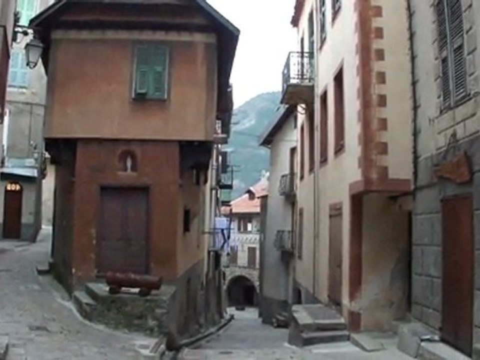 12 03 002 St Martin Vésubie )