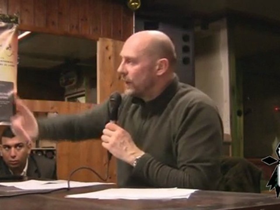 Alain Soral  "Comprendre l'Empire" Bretagne 3/4