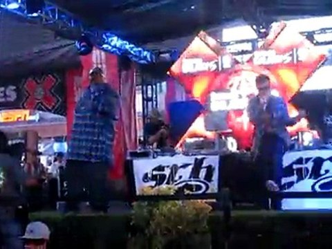 Glasses Malone & The Cataracs I Get Doe Live @ X-Games Afterparty, Nokia Theatre, Los Angeles, CA, 07-30-2010