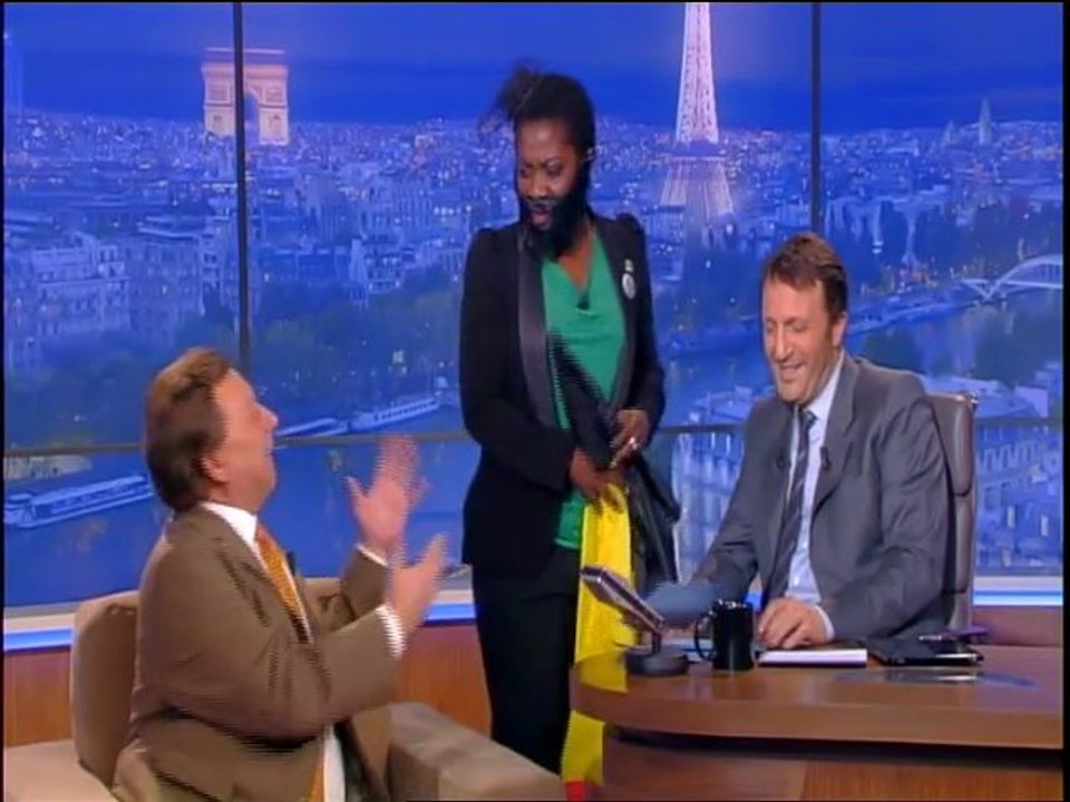 CE SOIR AVEC ARTHUR "Intervention Claudia Tagbo" em 15