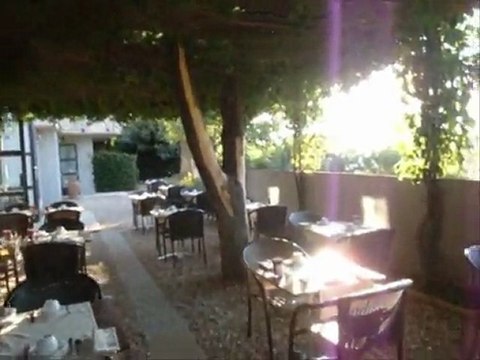 Hotel Canal Aigues Mortes Camargue 2011 hotelcanal.fr