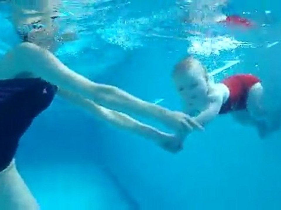 Bébé nageur 6 mois