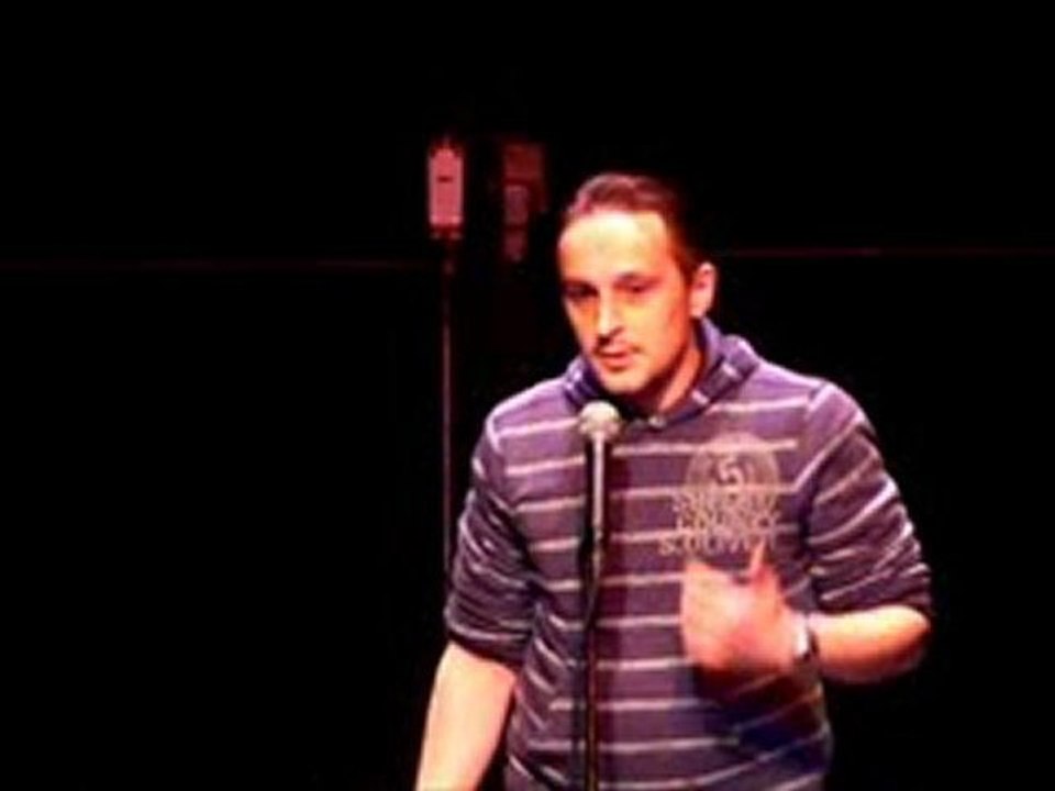 17 Gisré - scène slam mons - 13-03-11