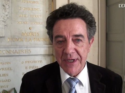 Cochet: Le nucléaire est trop cher et inutile