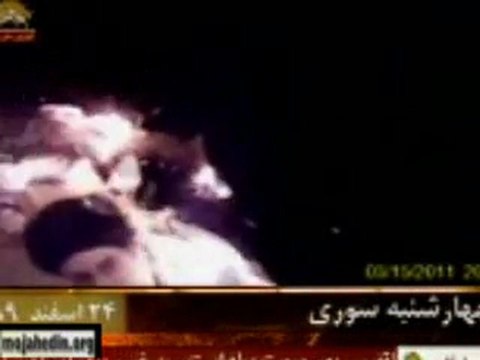 به آتش کشیدن عکس خمینی و خامنه‌ای ـ قیام چهارشنبه