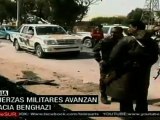 Fuerzas leales a Gaddafi avanzan hacia Benghasi