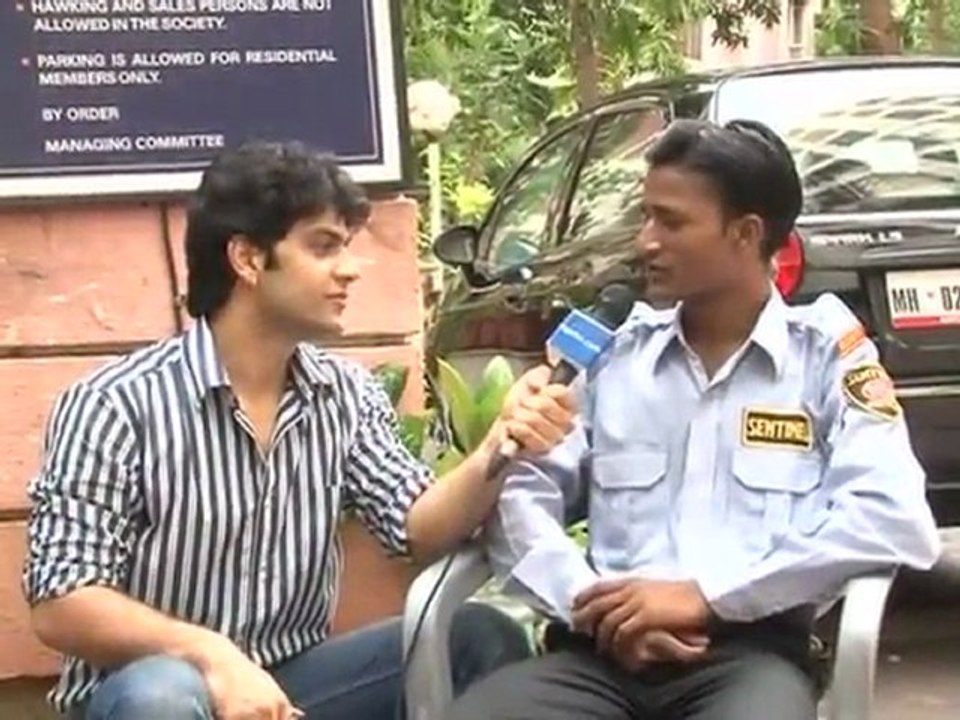 Jaago Watchman Pyaare - Aamchi Mumbai