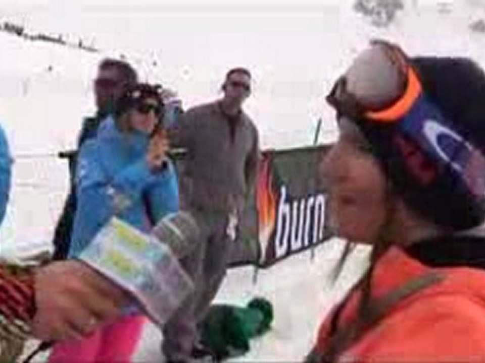 Europe X Games 2011 - Finale slopestyle Femmes ITW Kaya Turs
