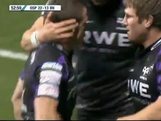 Shane Williams saute au-dessus d'Ojo.mpg