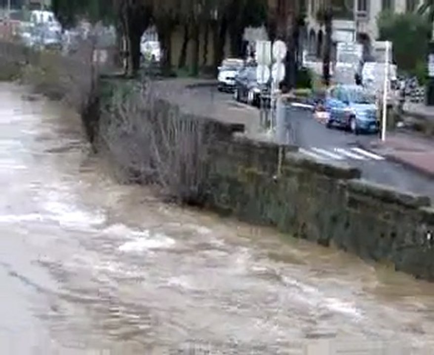 AGDE - 2011 - CRUE de l'Hérault en AGDE