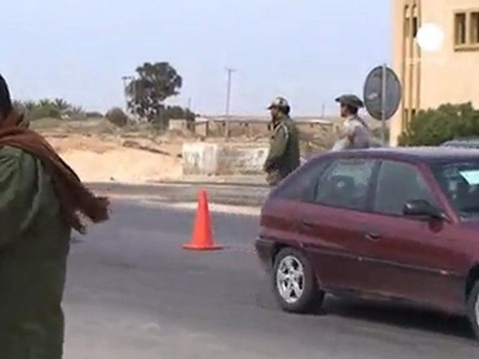 Benghazi defiant in face of negative reports