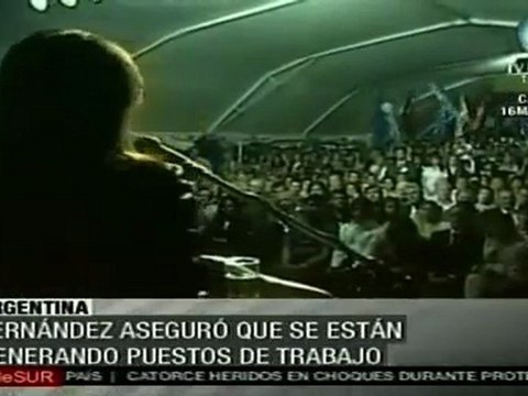 Presidenta argentina resalta logros en educación