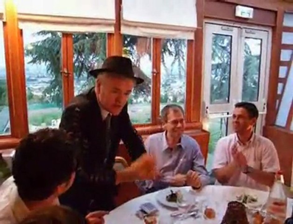 DAVID REGO MAGICIEN MENTALISTE PICKPOCKET PROFESSIONNEL