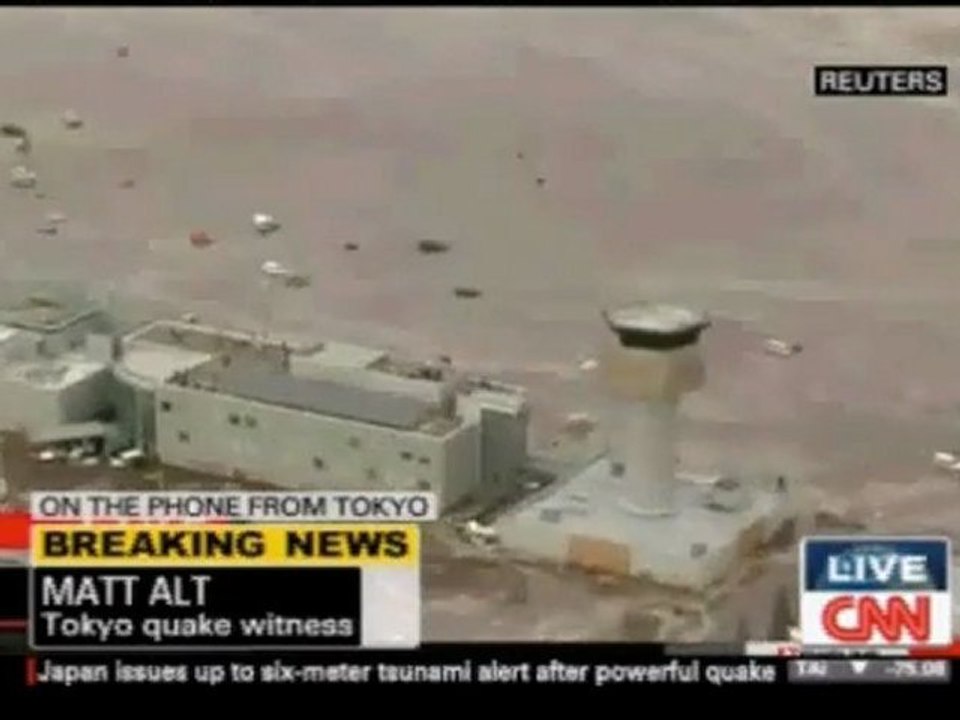 Aéroport de Sendai, Séisme, feu, tsunami au japon