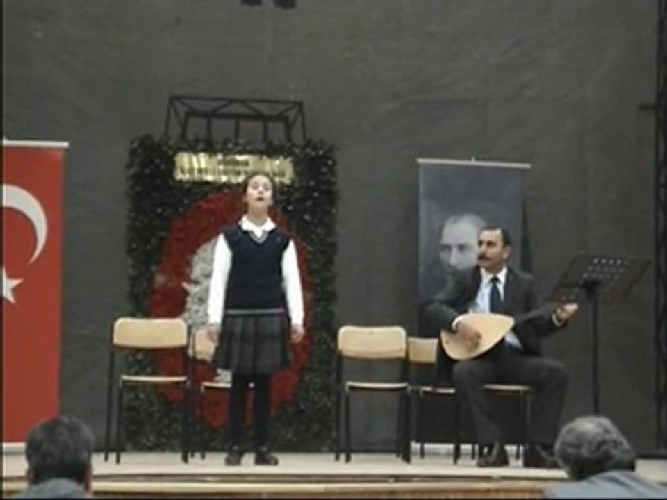 Dumlupınar İlköğretim Okulu öğrencisi Şeyma Bayraktar