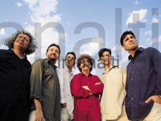 Yeni Türkü - Dönmek