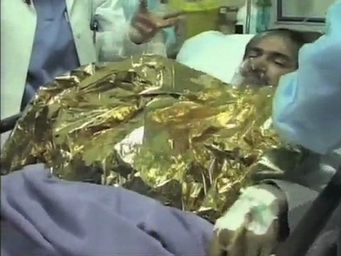 Bahrain police clear Pearl Square