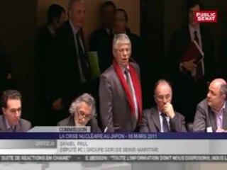 Maxime Gremetz interrompt un débat parlementaire