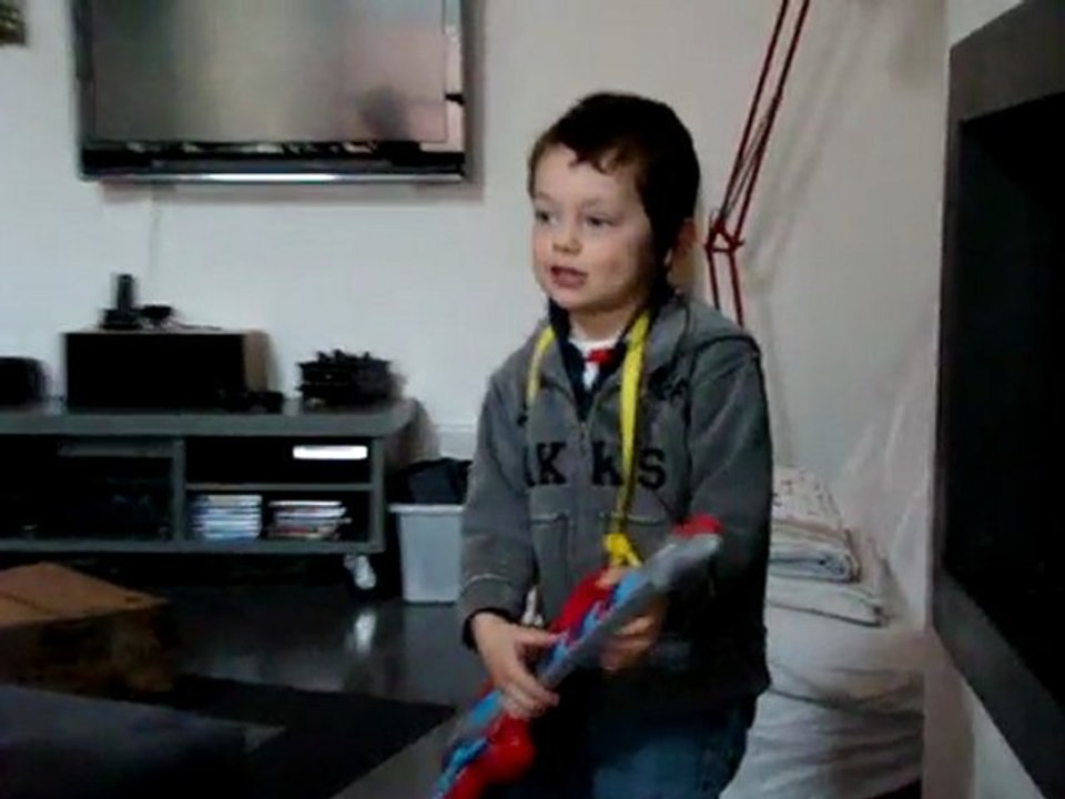 MOV08998