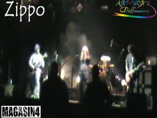 ZIPPO Live (4) Brussels 16-3-2011 MAGASIN4