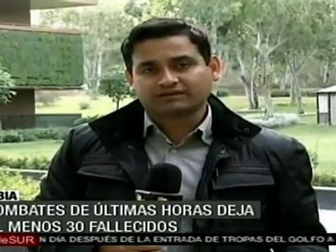 Fuerzas leales a Al Gaddafi avanzan hacia Benghazi